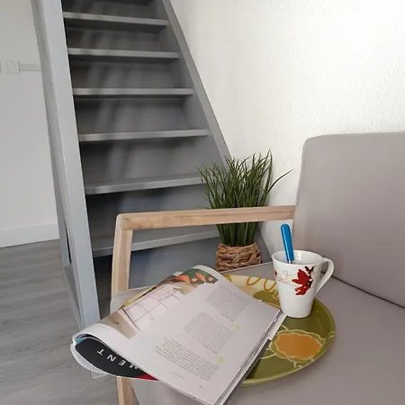 Maison Cosy Avec Terrasse Et Accès Piscine, - 4 Pers - Fr-1-540-316 *
