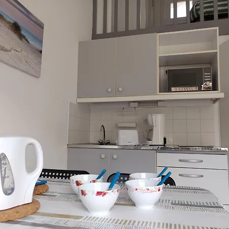 Maison Cosy Avec Terrasse Et Accès Piscine, - 4 Pers - Fr-1-540-316 *