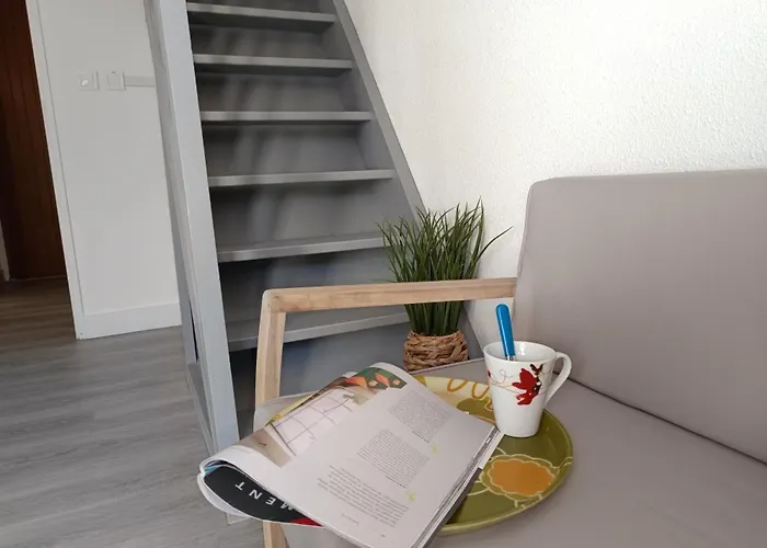 Maison Cosy Avec Terrasse Et Acces Piscine, - 4 Pers - Fr-1-540-316 *