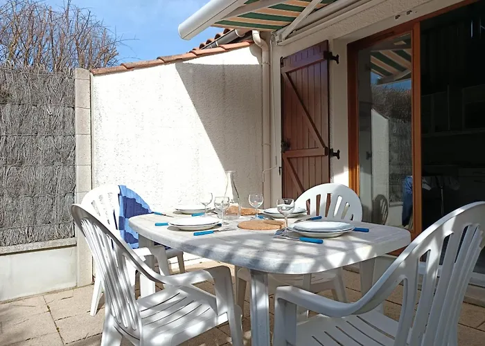 Maison Cosy Avec Terrasse Et Accès Piscine, - 4 Pers - Fr-1-540-316 Hébergement de vacances *